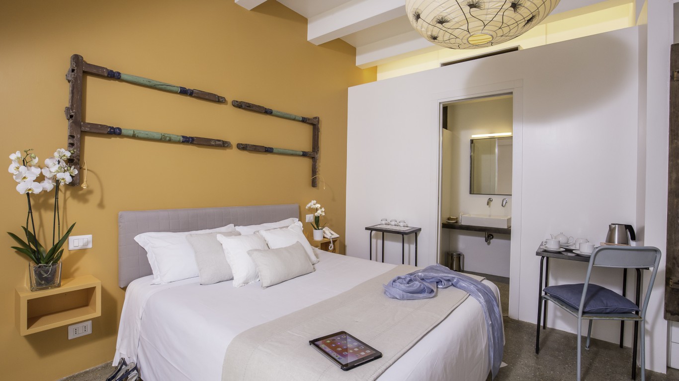 Intorno-al-Fico-Beach-hotel-fiumicino-rooms-041