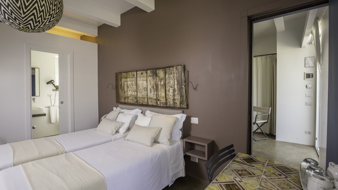Intorno-al-Fico-Beach-hotel-fiumicino-rooms-075
