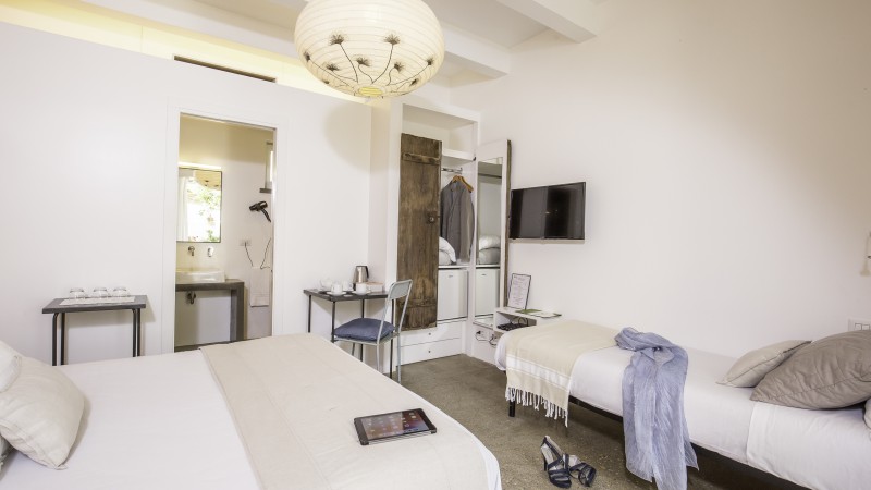 Intorno-al-Fico-Beach-hotel-fiumicino-rooms-040